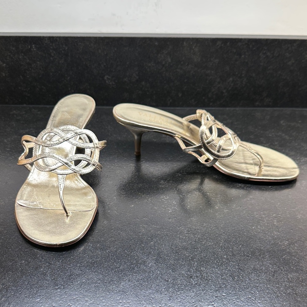 Elegant Gold Women's Heeled Sandals